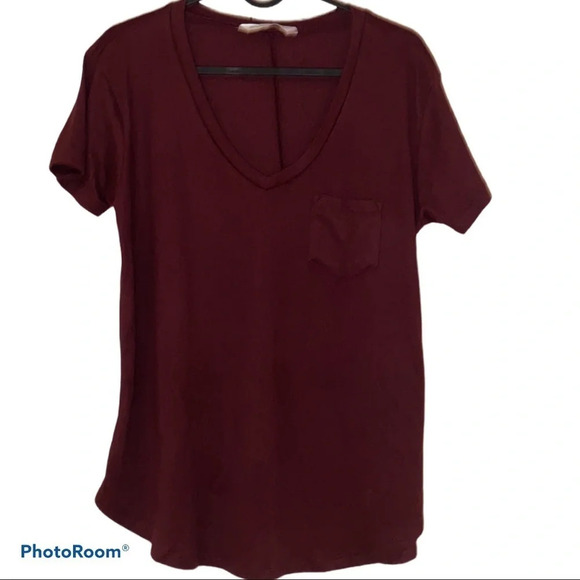 Bluenotes  Burgundy knit VNeck top Sz S - Picture 1 of 12